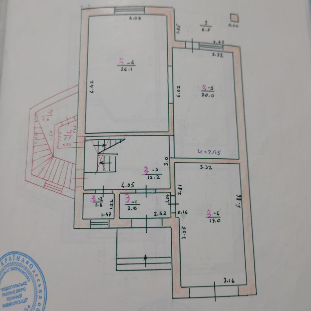 Дом на ул. Звездная, 700 м², 610 000$ — FAKTOR