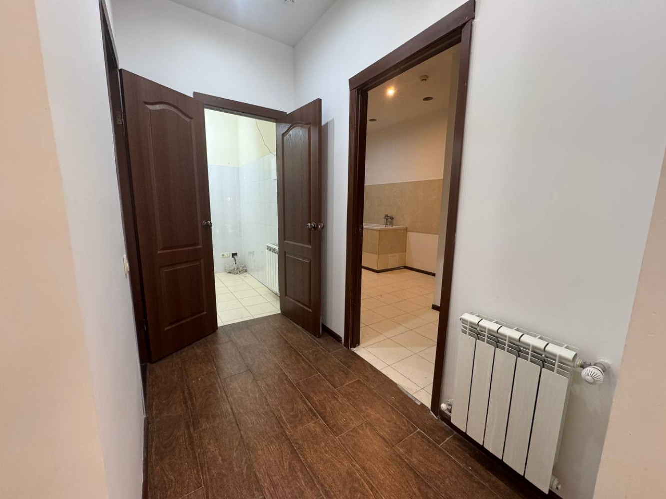 Комерційна нерухомість на вул. Массив Радужный, 98 м², 120 000$ — FAKTOR