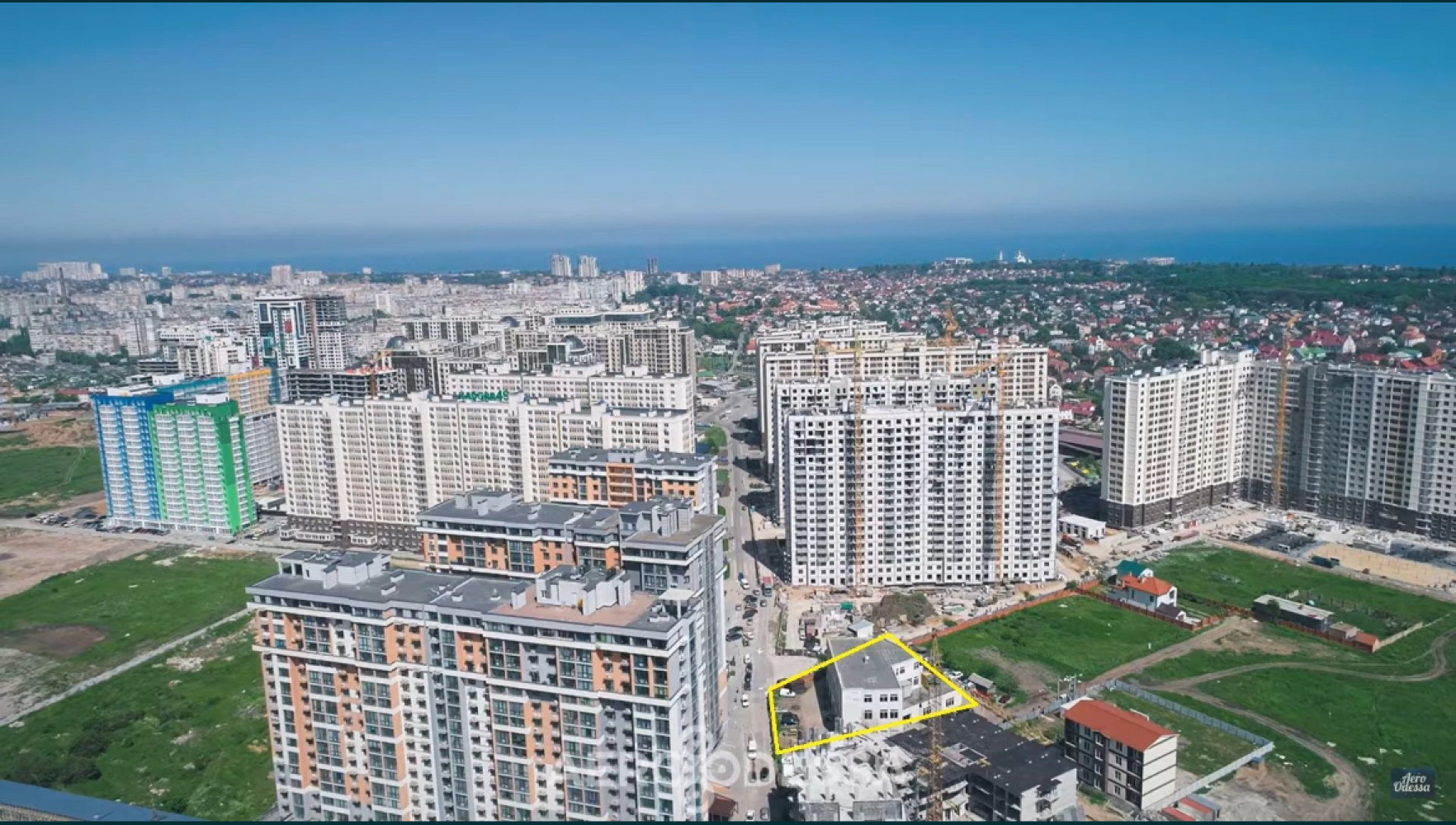 Дом на ул. Жемчужная, 1850 м², 1 500 000$ — FAKTOR