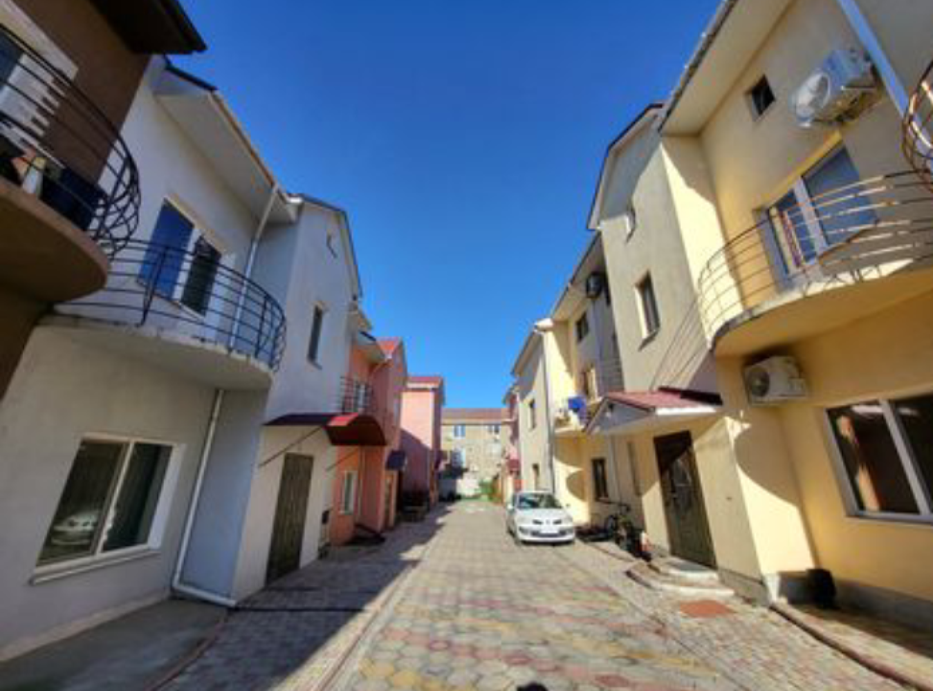 Будинок на вул. Садовая, 105 м², 68 000$ — FAKTOR