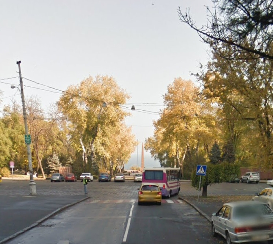 Комерційна нерухомість на вул. Лидерсовский бульвар, 1504 м², 1 650 000$ — FAKTOR