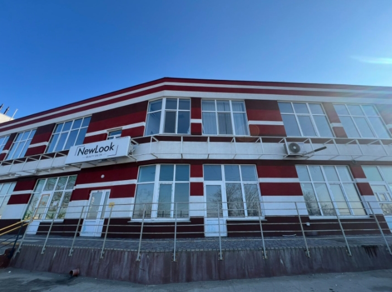 Комерційна нерухомість на вул. Строительная (Лиманка), 120 м², 150 000$ — FAKTOR