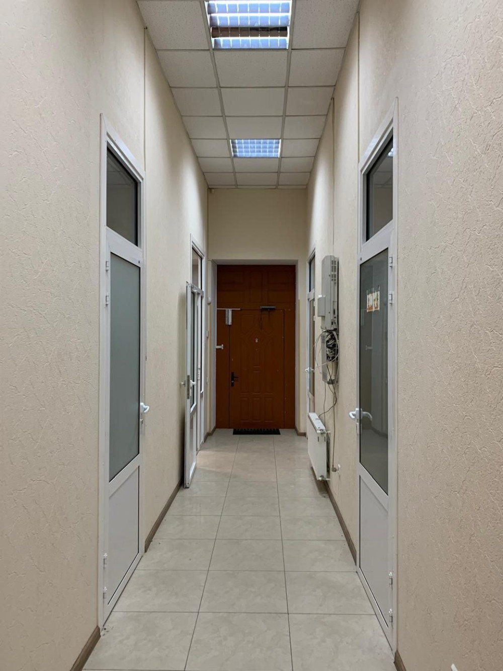 Комерційна нерухомість на вул. Жуковского, 176 м², 175 000$ — FAKTOR