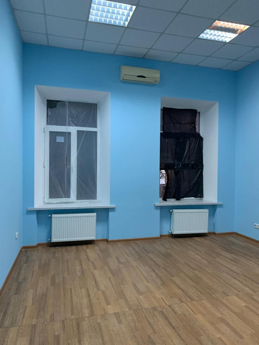Комерційна нерухомість на вул. Жуковского, 176 м², 175 000$ — FAKTOR