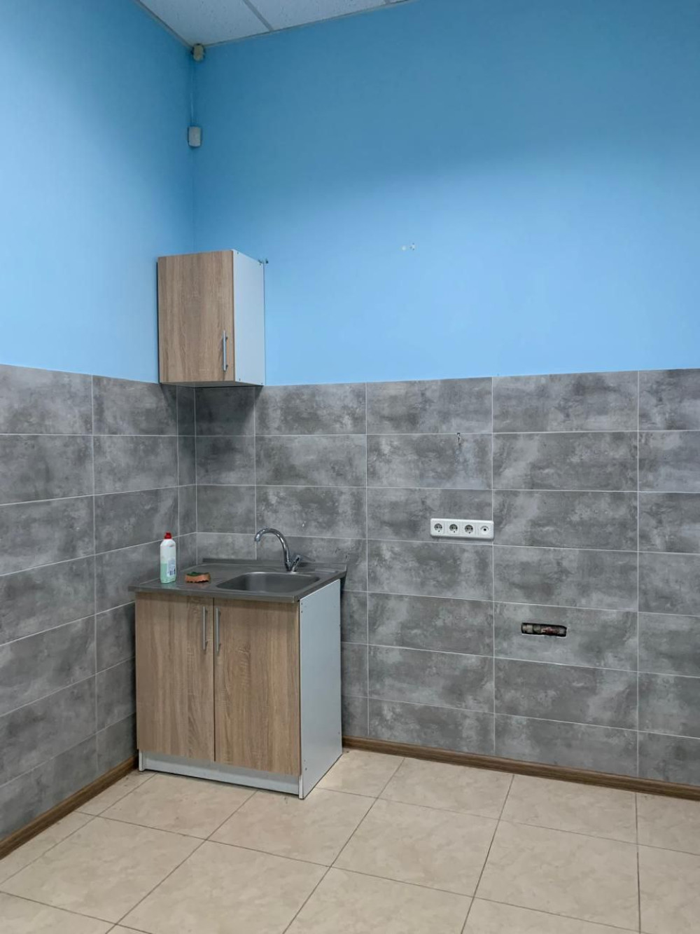 Комерційна нерухомість на вул. Жуковского, 176 м², 175 000$ — FAKTOR