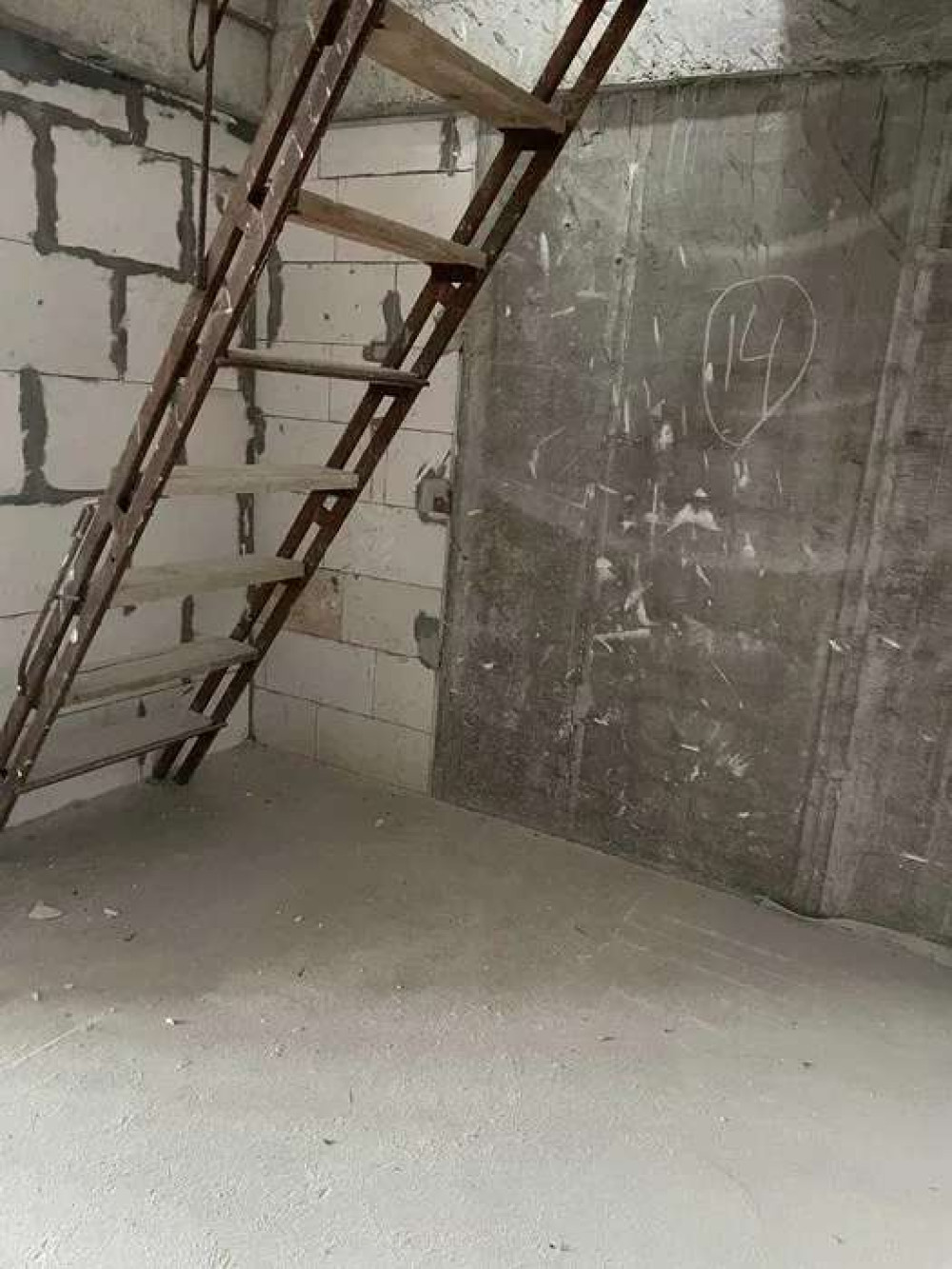 Квартира на вул. Спортивная, 148 м², 130 000$ — FAKTOR