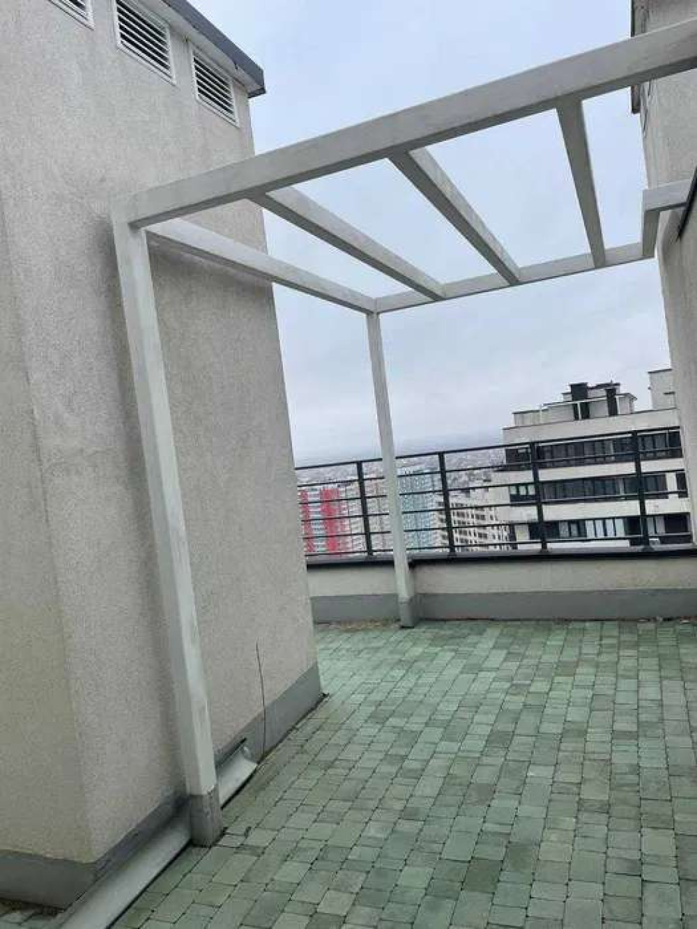 Квартира на вул. Спортивная, 148 м², 130 000$ — FAKTOR