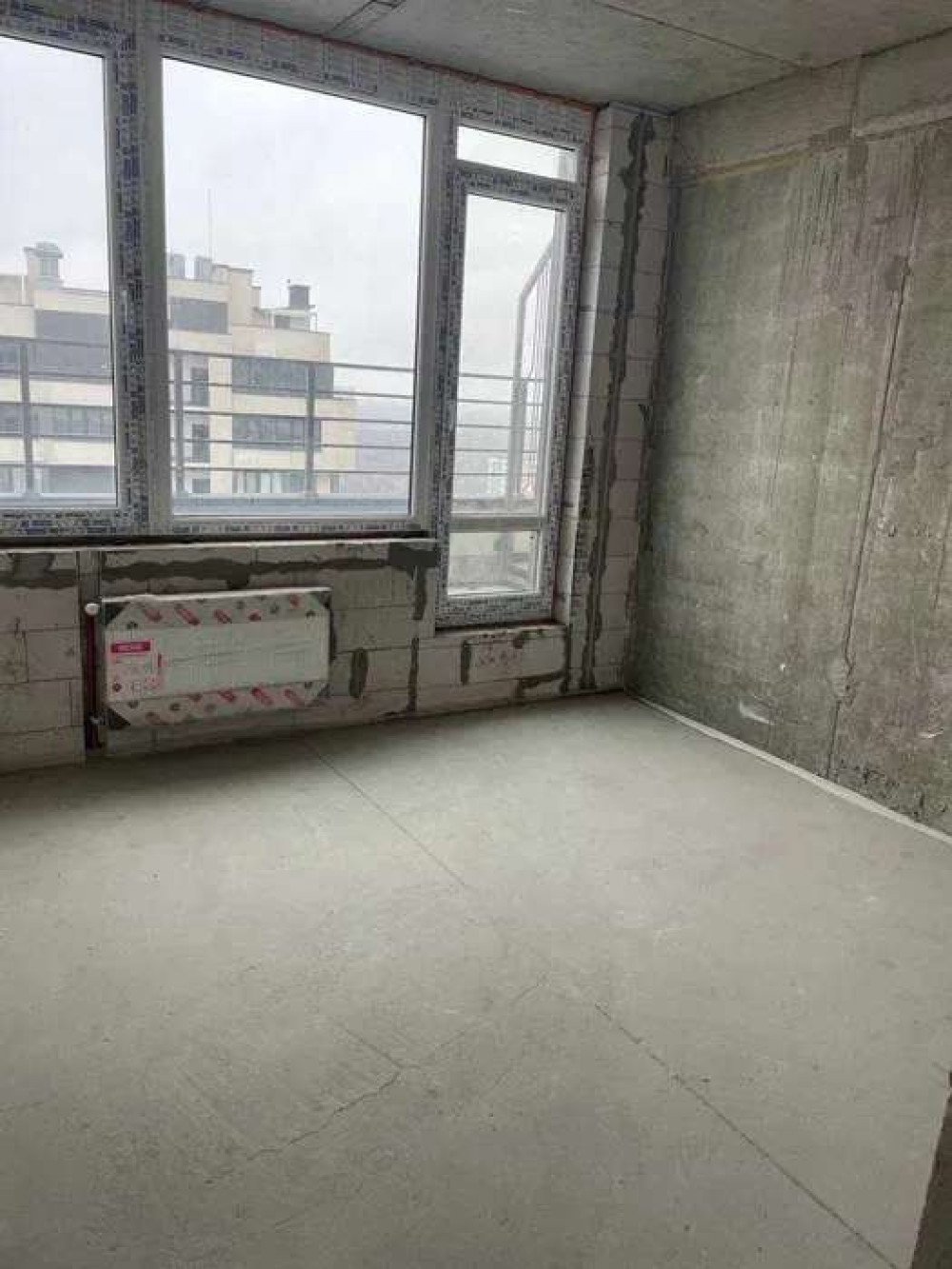 Квартира на вул. Спортивная, 148 м², 130 000$ — FAKTOR