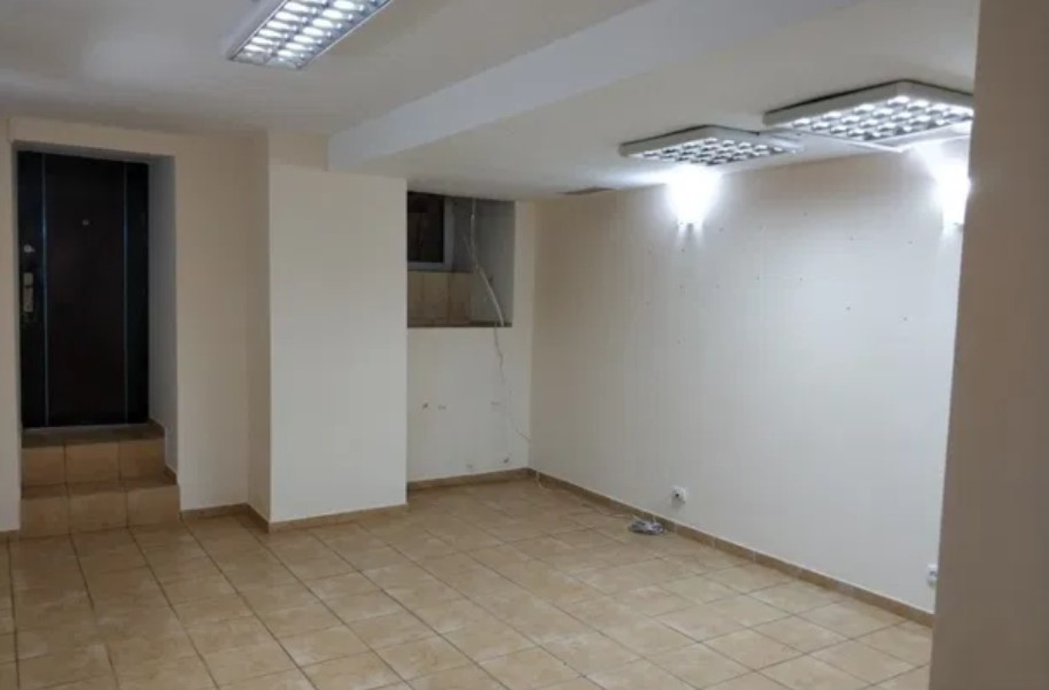 Комерційна нерухомість на вул. Успенская, 86 м², 77 000$ — FAKTOR
