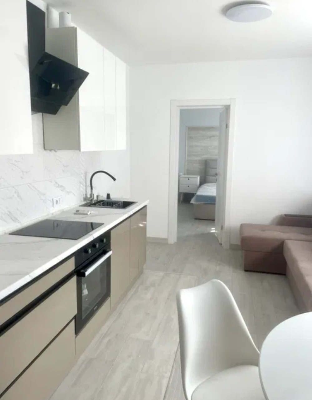 Комерційна нерухомість на вул. Тенистая, 282 м², 680 000$ — FAKTOR