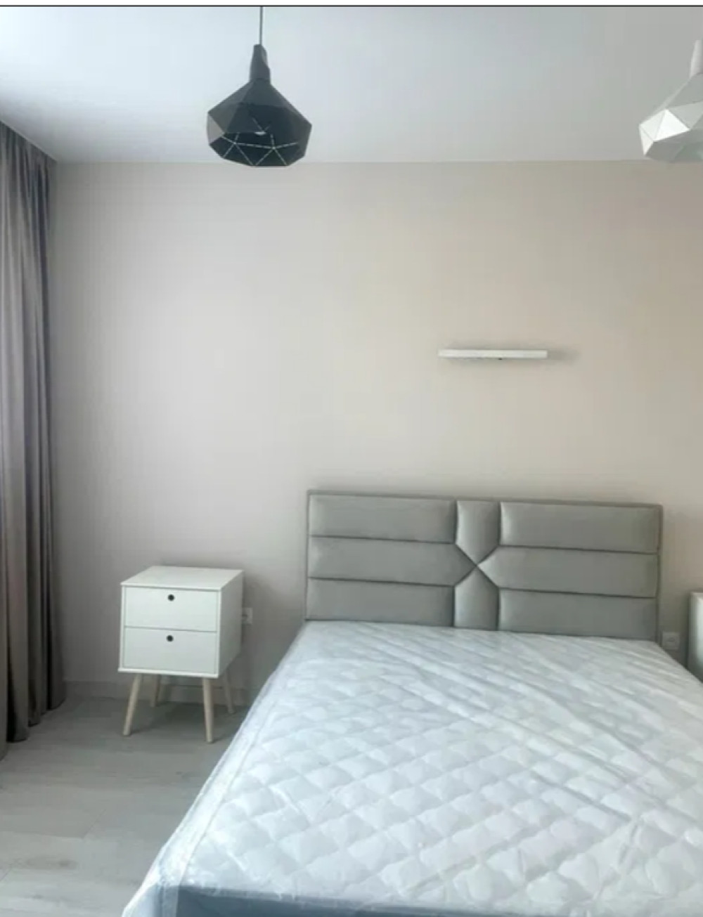 Комерційна нерухомість на вул. Тенистая, 282 м², 680 000$ — FAKTOR