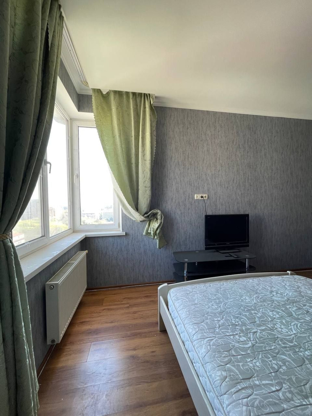 Квартира на ул. Среднефонтанская, 89 м², 80 000$ — FAKTOR