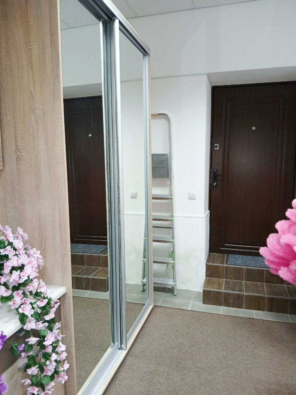 Комерційна нерухомість на вул. Массив Радужный, 35 м², 30 000$ — FAKTOR