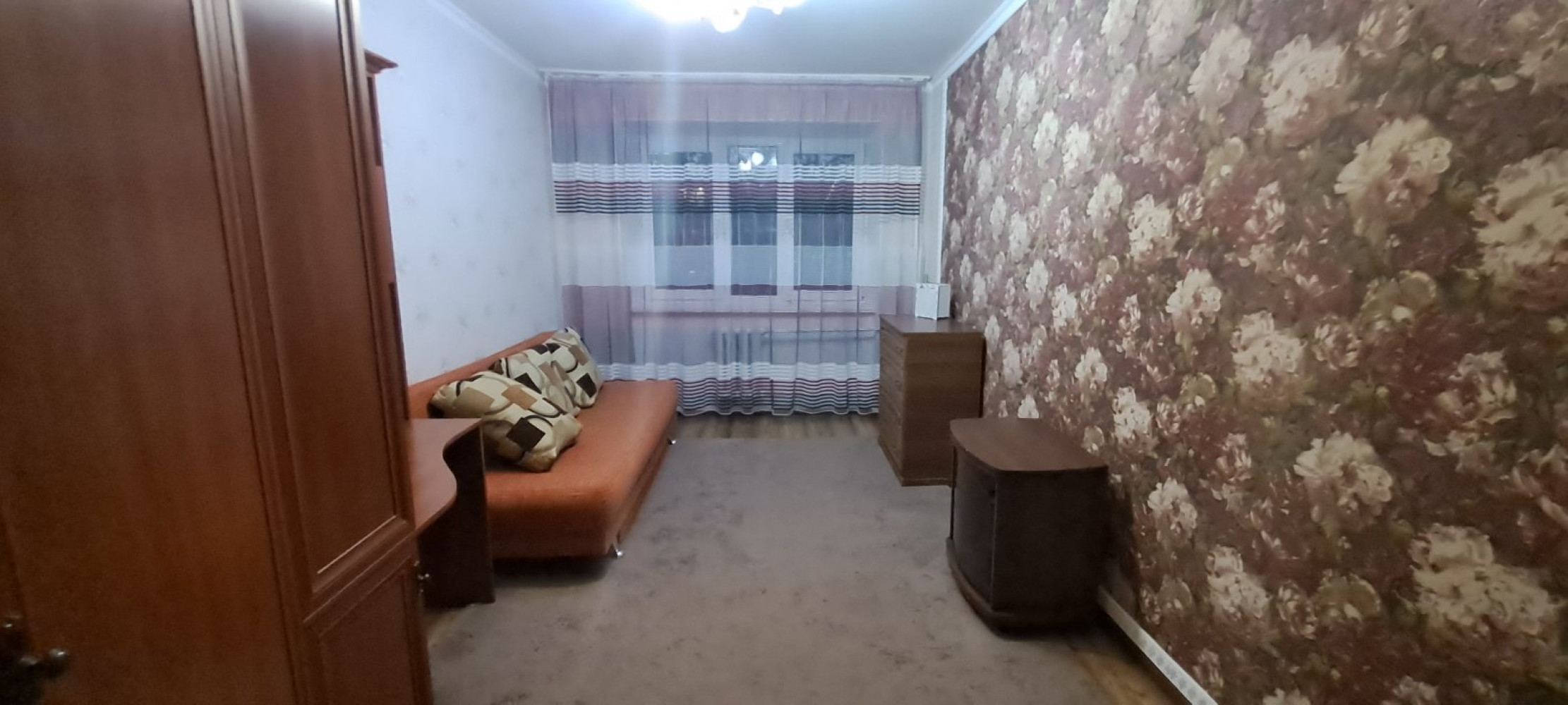 Квартира на ул. Космонавтов, 18 м², 15 000$ — FAKTOR