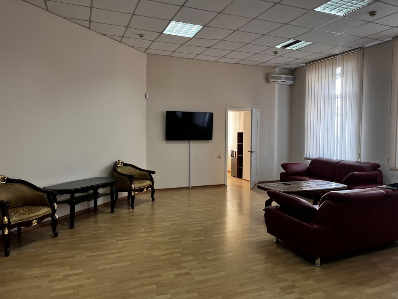 Комерційна нерухомість на вул. Балковская, 880 м², 880 000$ — FAKTOR