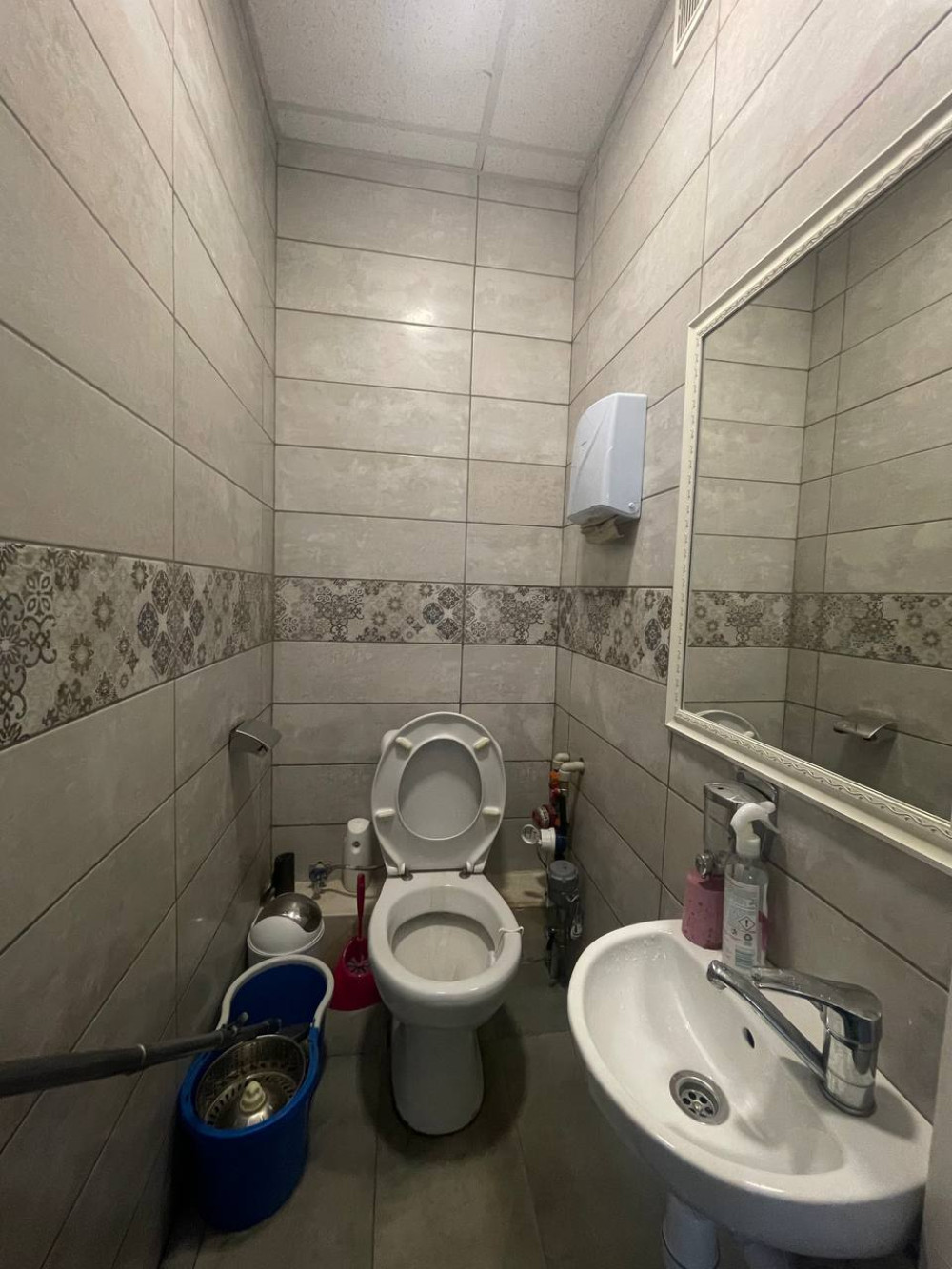 Комерційна нерухомість на вул. Композитора Нищинского, 64 м², 55 000$ — FAKTOR