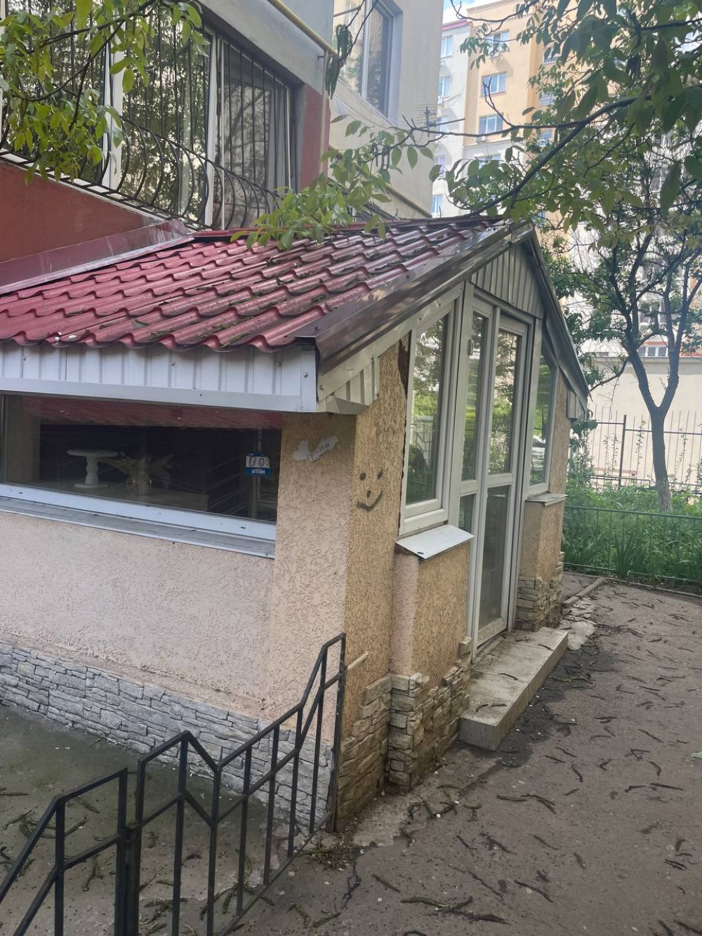 Комерційна нерухомість на вул. Композитора Нищинского, 64 м², 55 000$ — FAKTOR