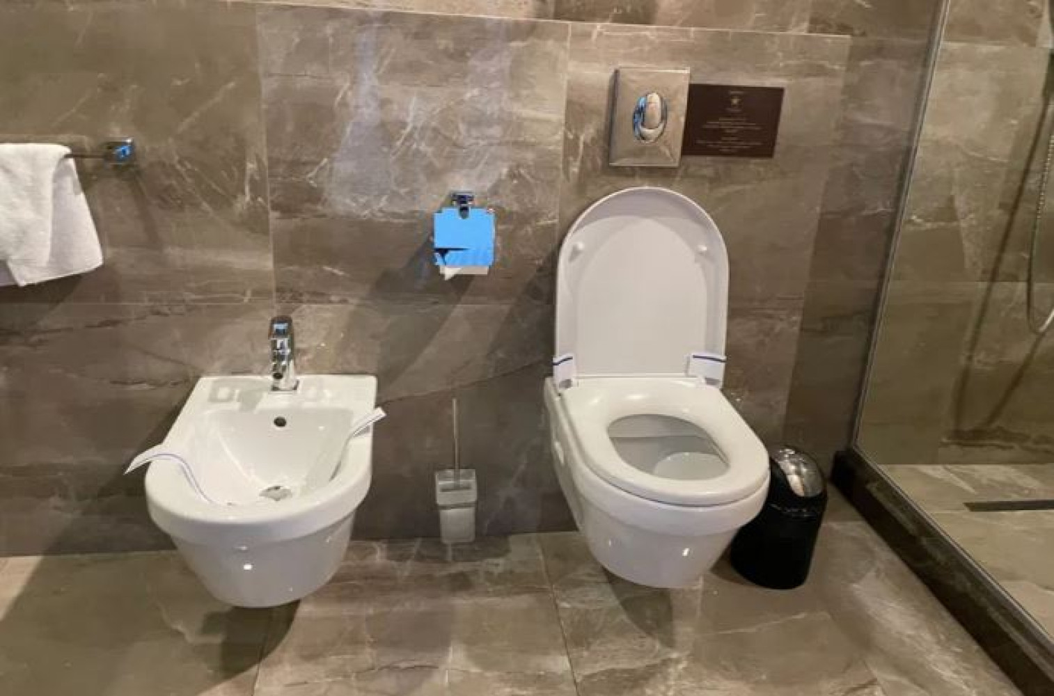 Комерційна нерухомість на вул. Бернардацци, 40 м², 145 000$ — FAKTOR