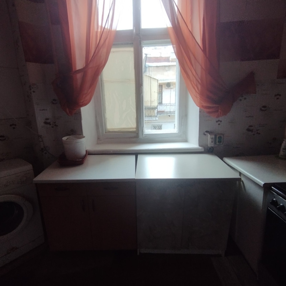 Квартира на вул. Екатерининская, 32 м², 18 000$ — FAKTOR