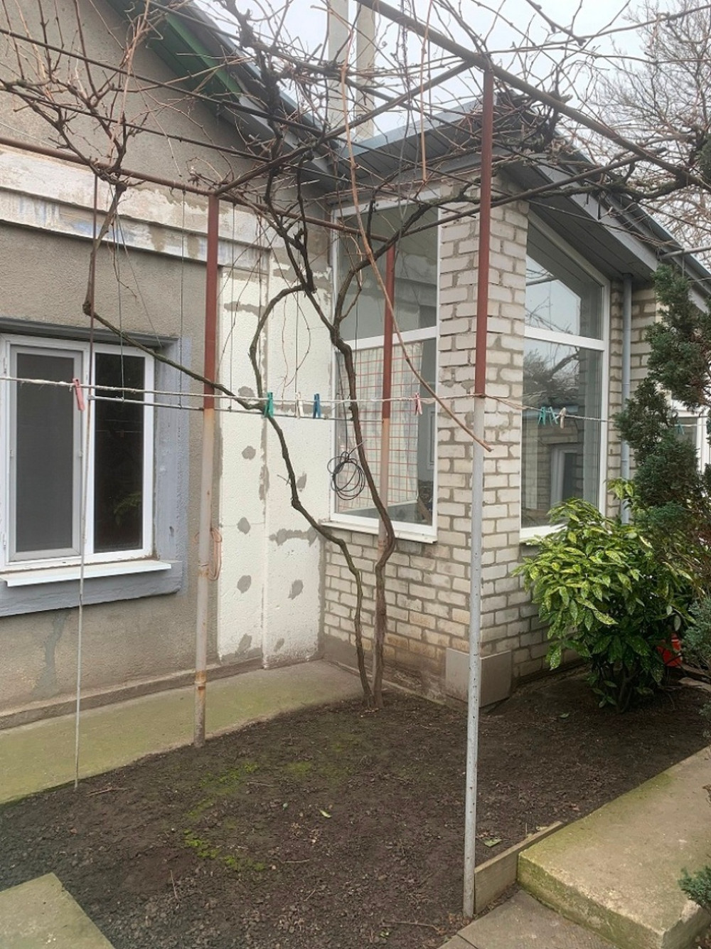 Коммерческая недвижимость на ул. Сурикова 1-й пер, 102 м², 140 000$ — FAKTOR