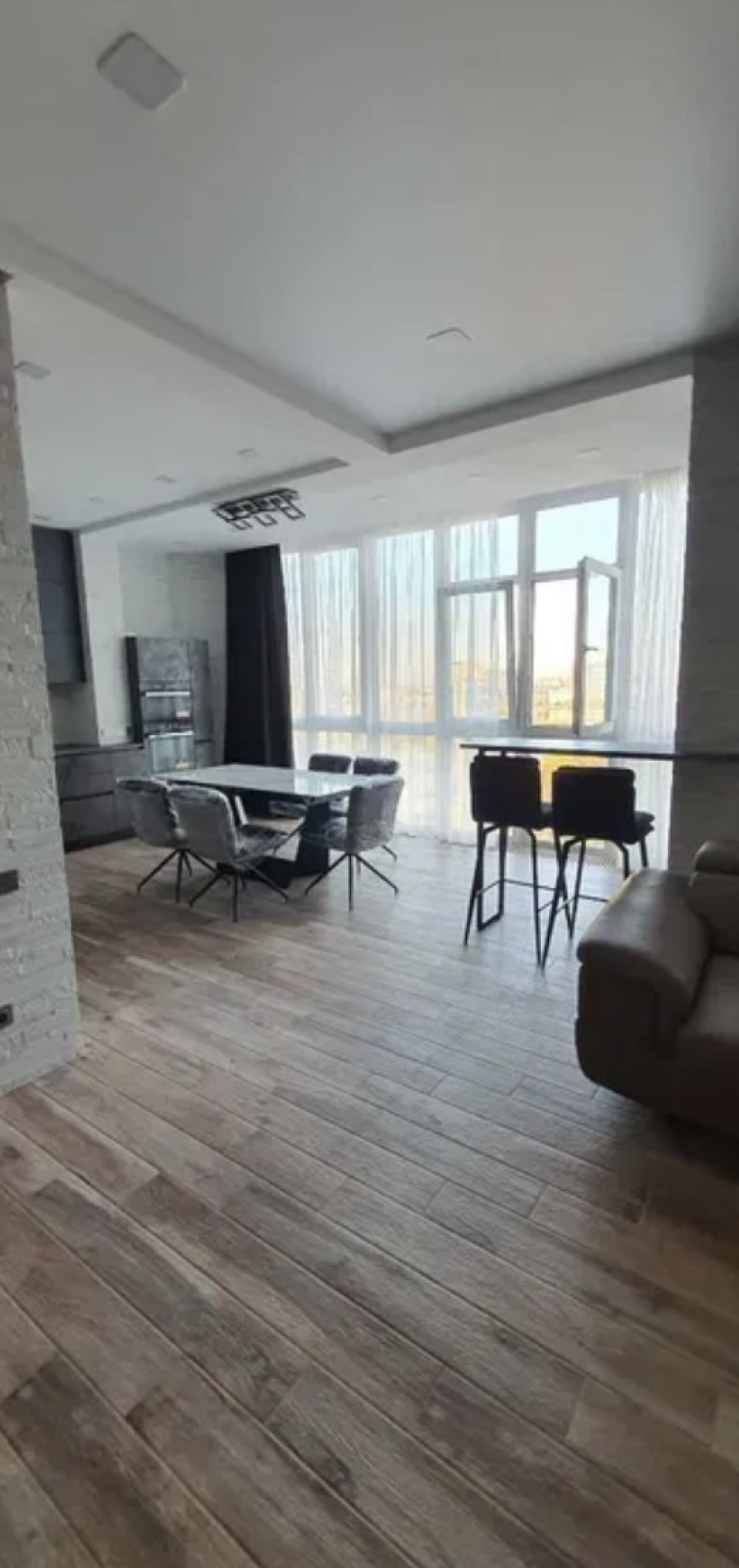 Квартира на вул. Артиллерийская, 105 м², 183 000$ — FAKTOR
