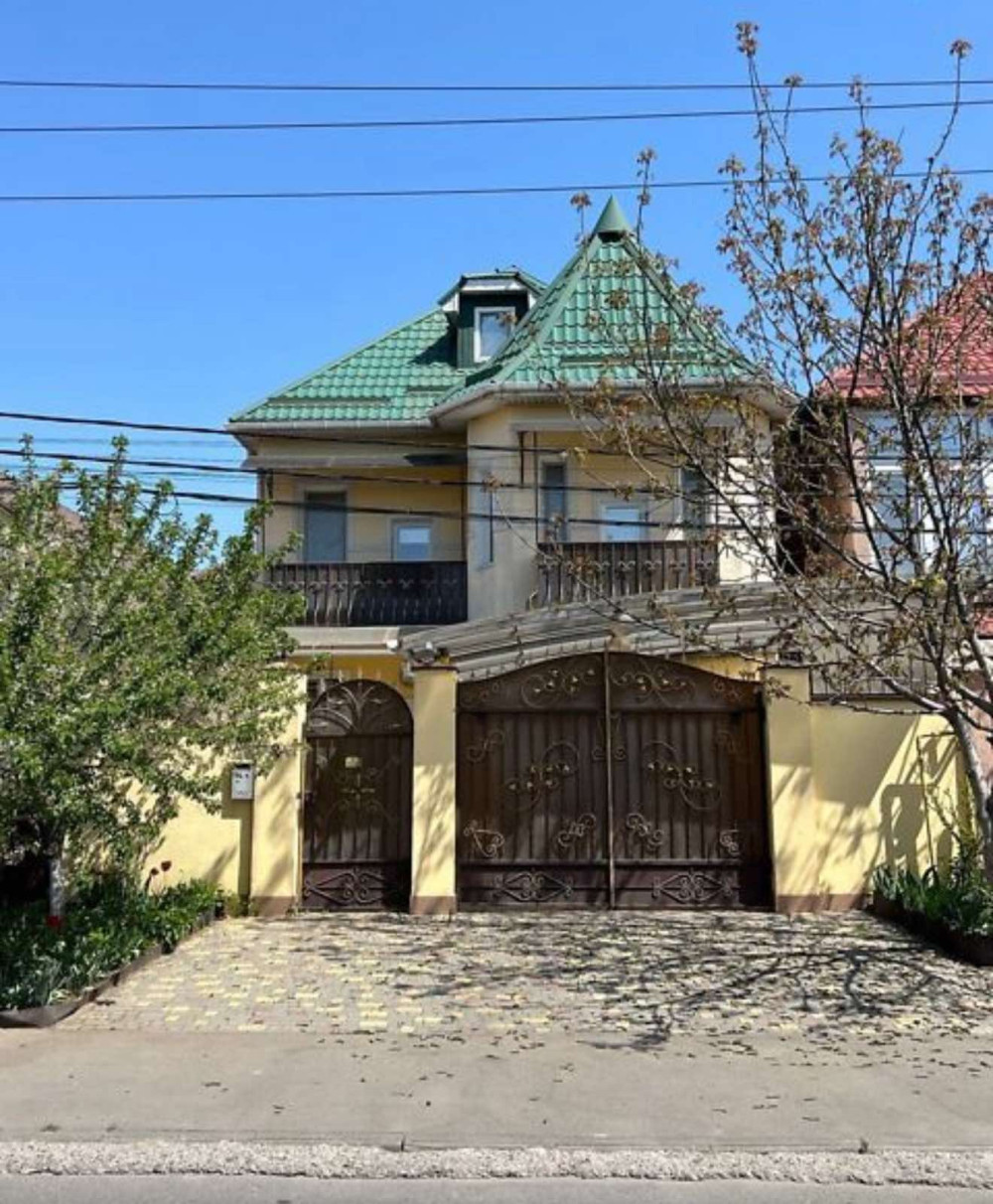 Дом на ул. Толбухина, 140 м², 339 000$ — FAKTOR