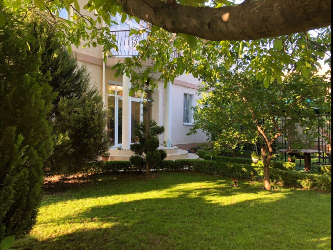 Дом на ул. Костанди, 270 м², 350 000$ — FAKTOR