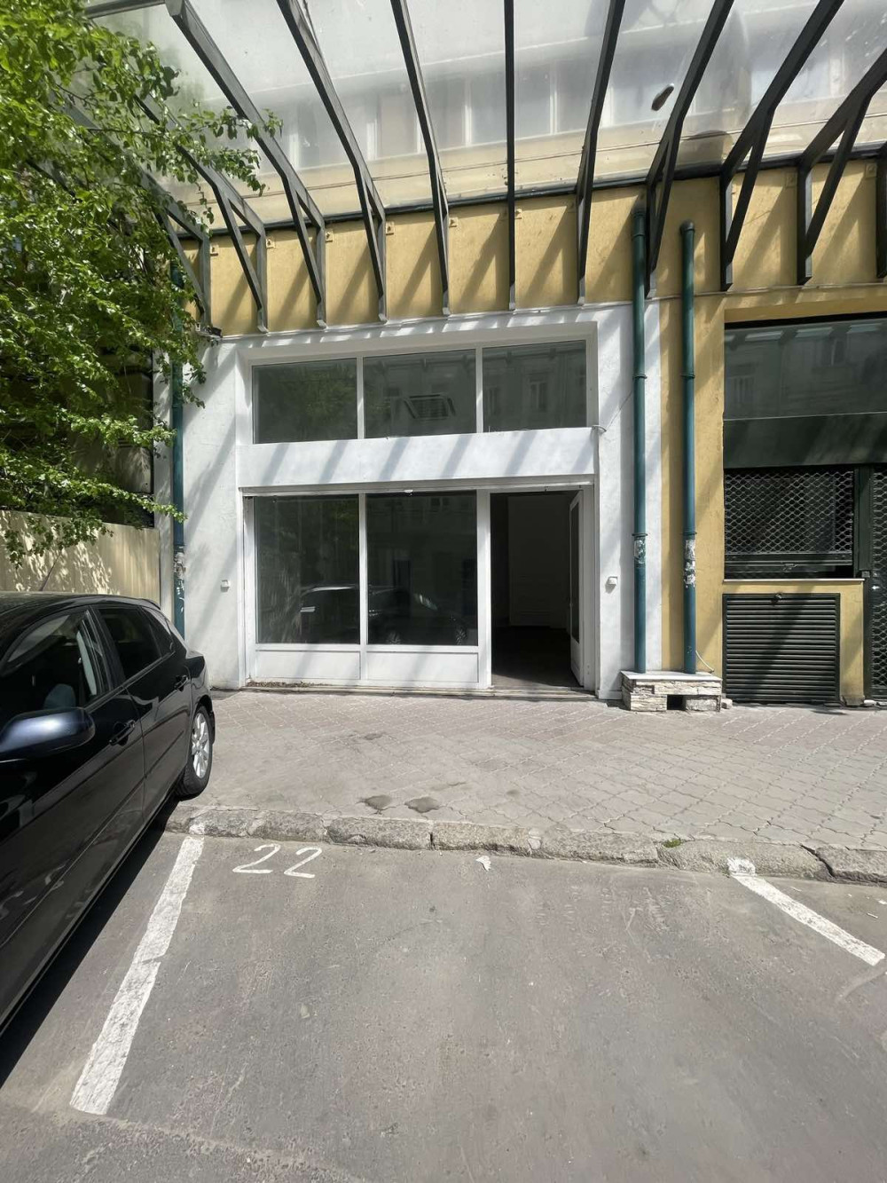 Комерційна нерухомість на вул. Вице-Адмирала Жукова, 70 м², 295 000$ — FAKTOR
