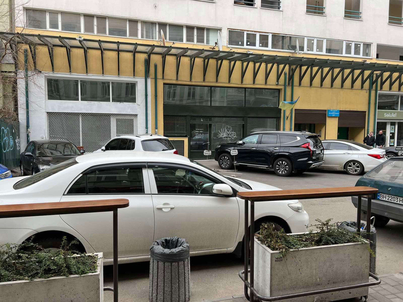 Комерційна нерухомість на вул. Вице-Адмирала Жукова, 70 м², 295 000$ — FAKTOR