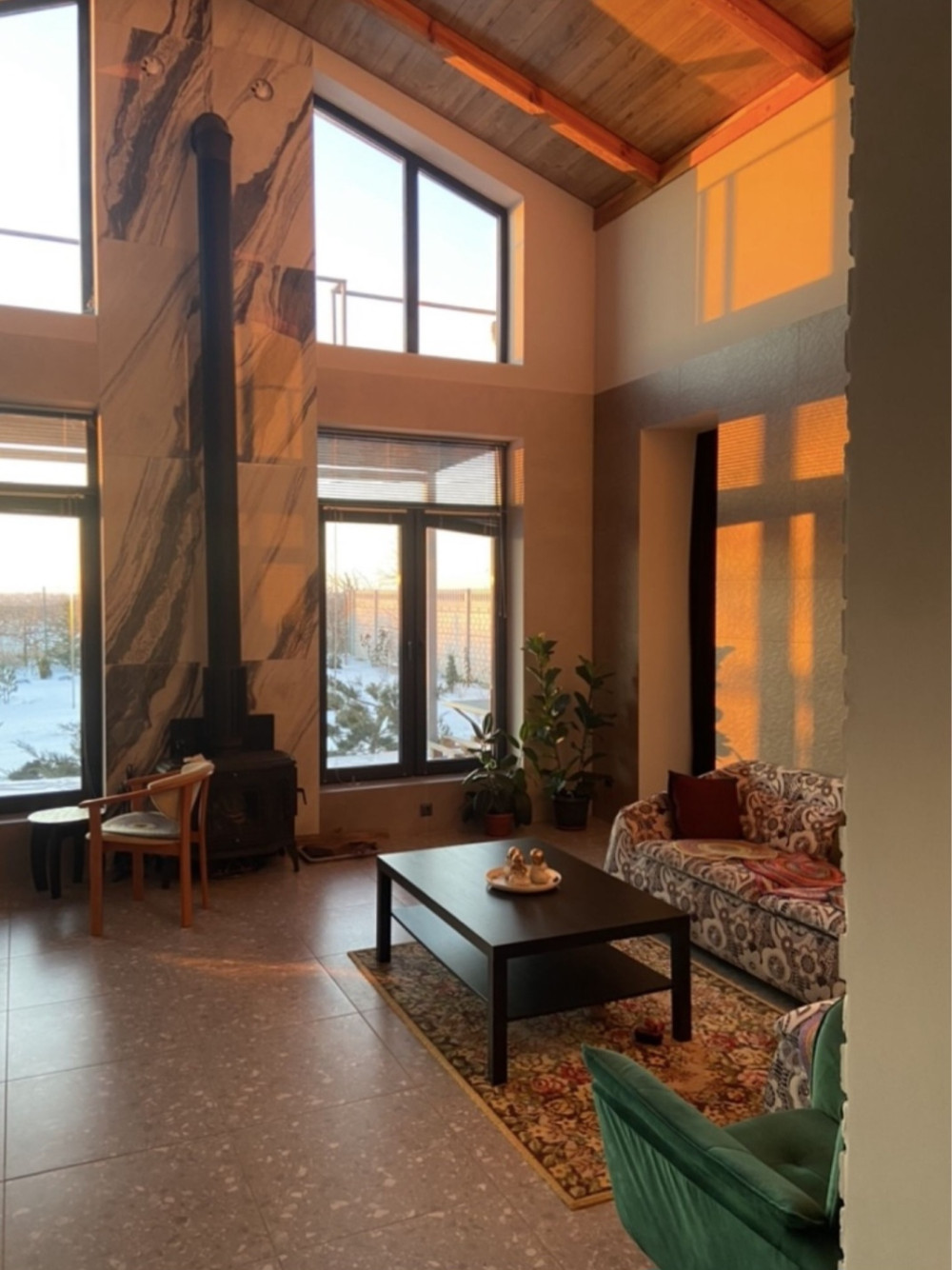 Дом на ул. Яблоневая, 150 м², 165 000$ — FAKTOR
