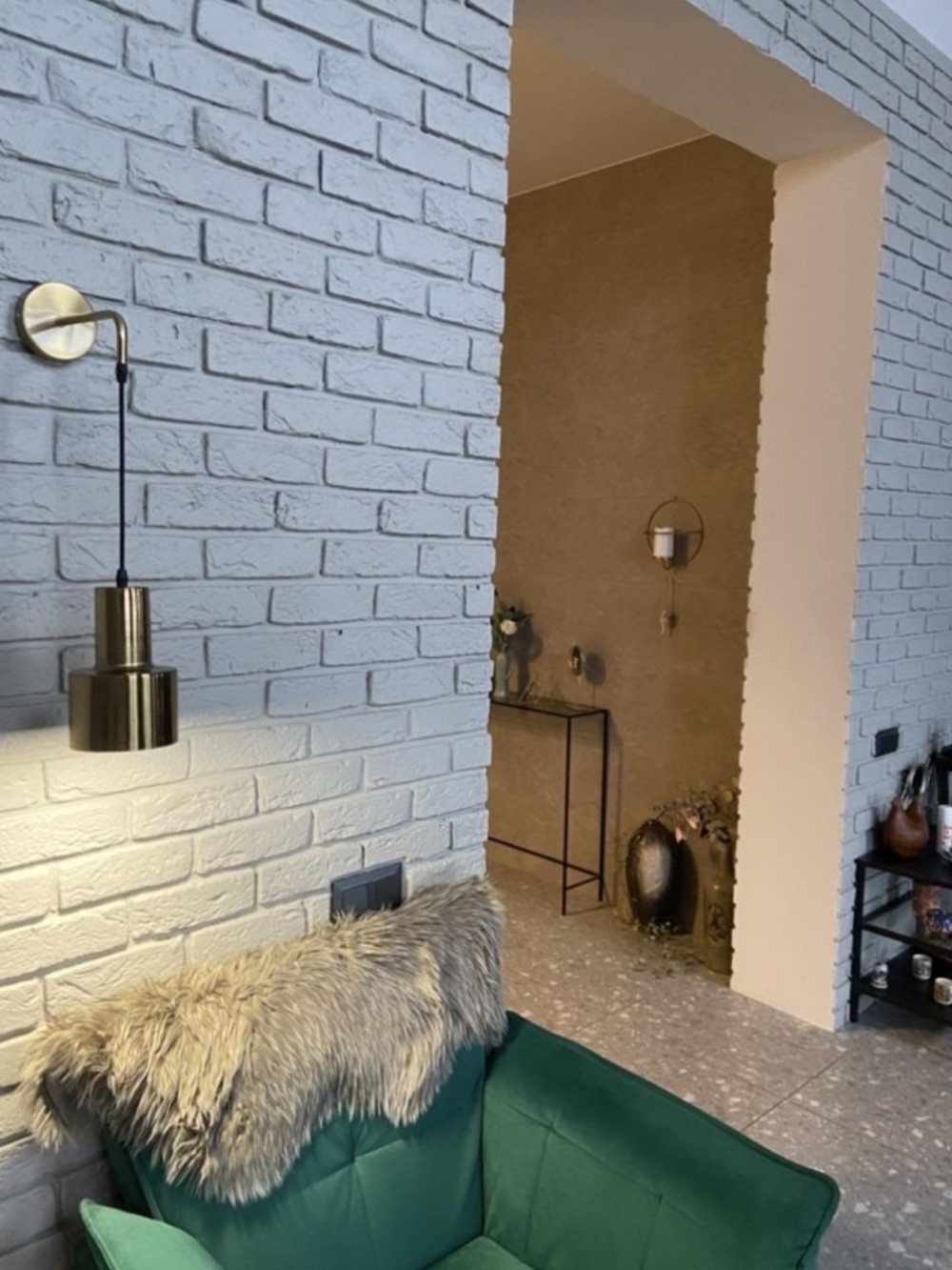 Дом на ул. Яблоневая, 150 м², 165 000$ — FAKTOR