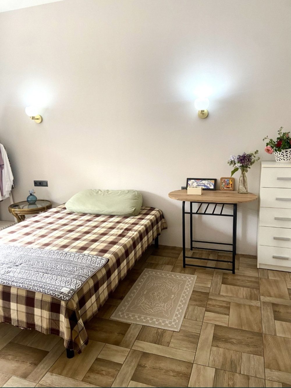Дом на ул. Яблоневая, 150 м², 165 000$ — FAKTOR