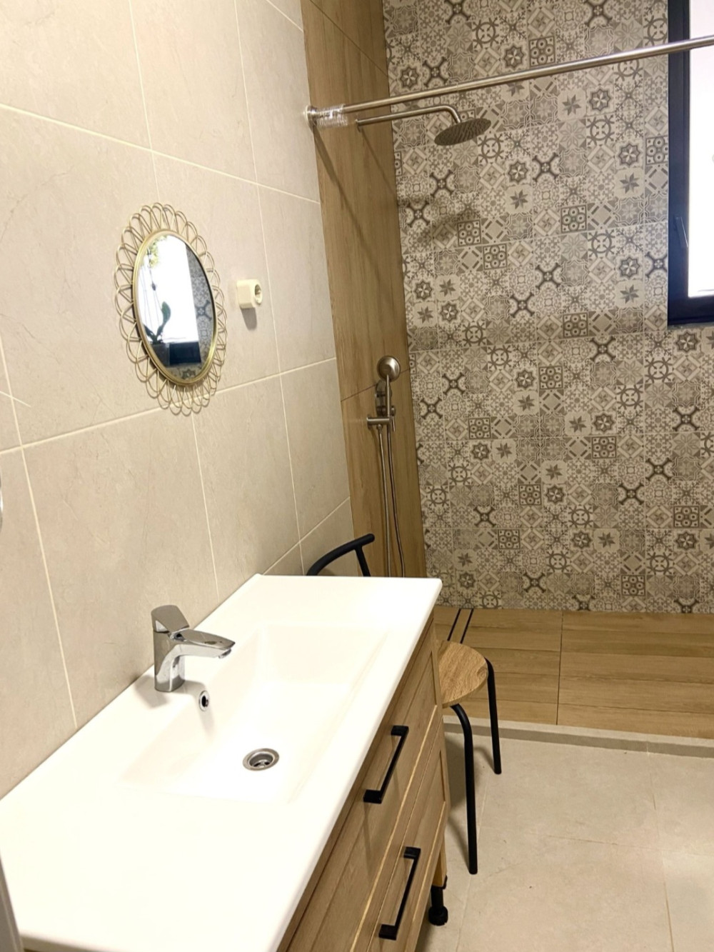 Дом на ул. Яблоневая, 150 м², 165 000$ — FAKTOR