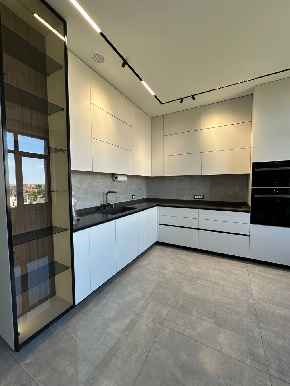 Квартира на ул. Южносанаторный переулок, 106 м², 295 000$ — FAKTOR