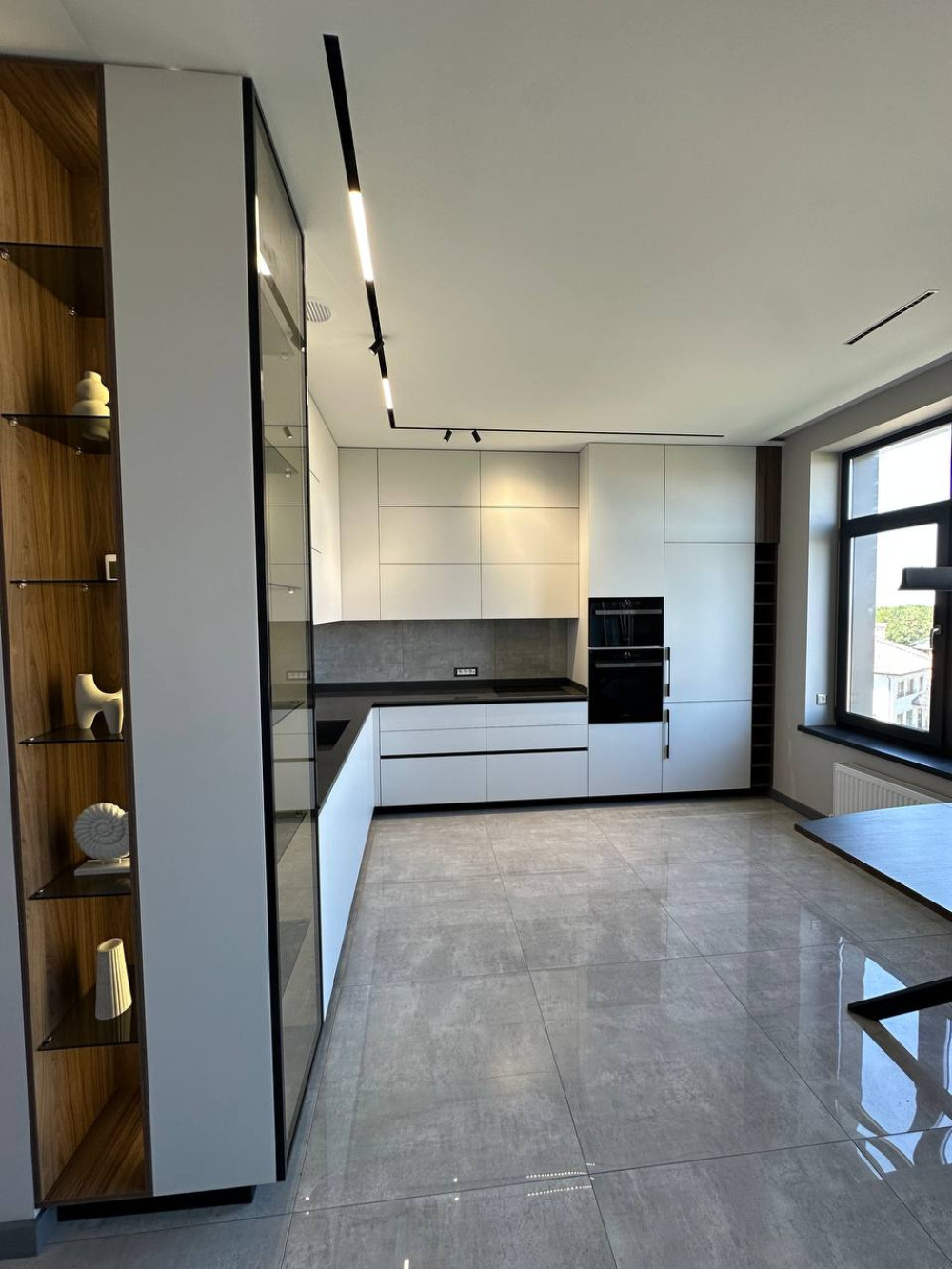 Квартира на ул. Южносанаторный переулок, 106 м², 295 000$ — FAKTOR