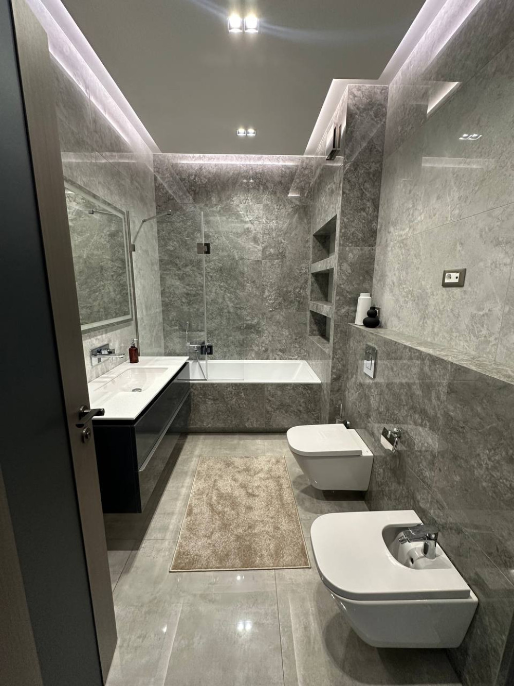 Квартира на ул. Южносанаторный переулок, 106 м², 295 000$ — FAKTOR