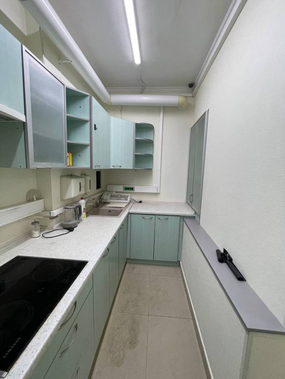 Комерційна нерухомість на вул. Базарная, 310 м², 225 000$ — FAKTOR