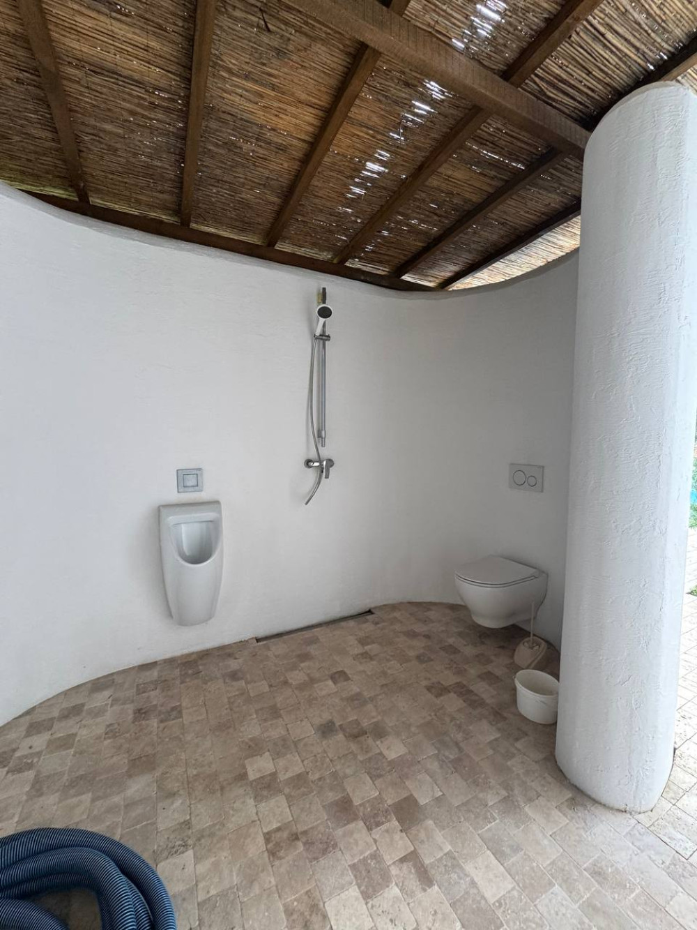 Дом на ул. Новгородская, 300 м², 1 700 000$ — FAKTOR