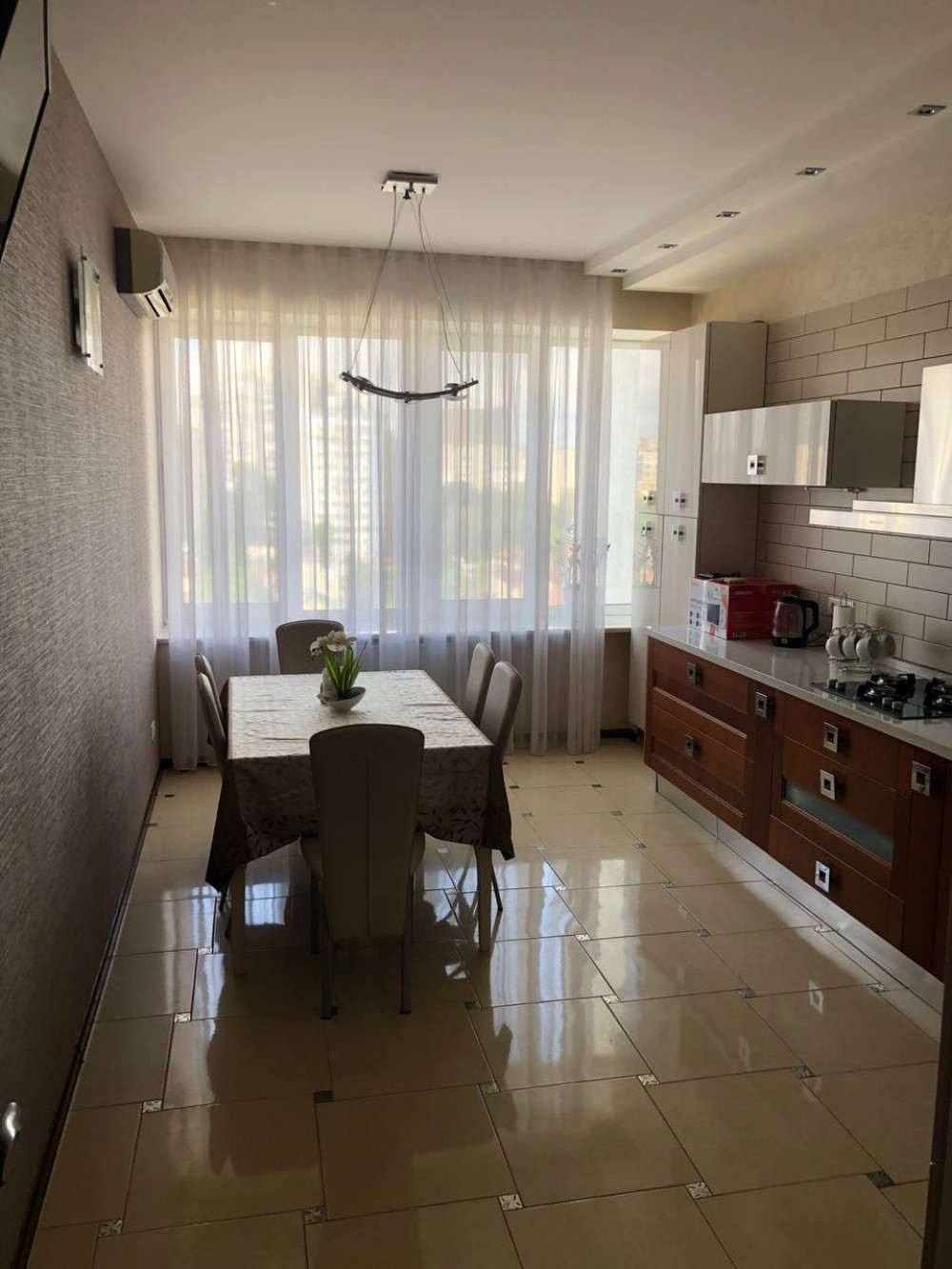 Квартира на вул. Солнечная (Приморский), 177 м², 330 000$ — FAKTOR