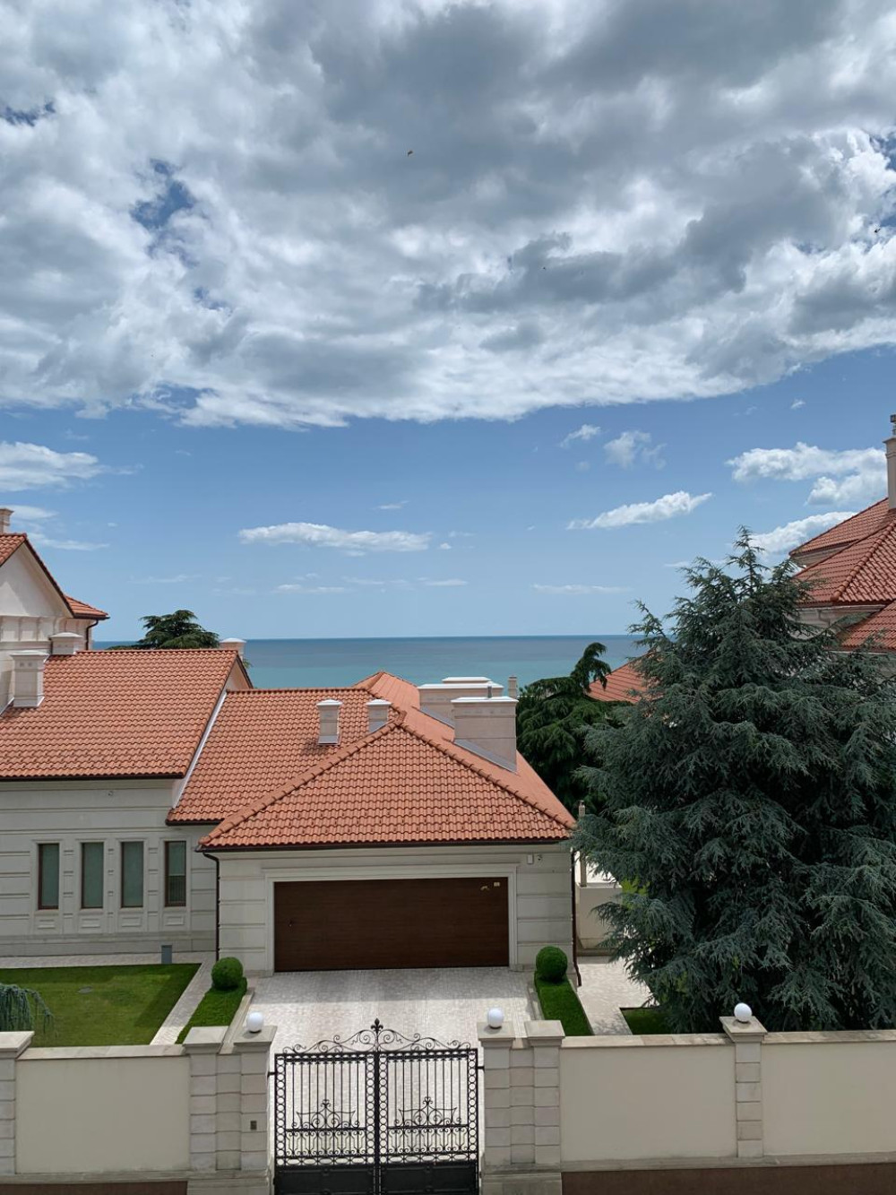Дом на ул. Французский бульвар, 650 м², 4 000 000$ — FAKTOR