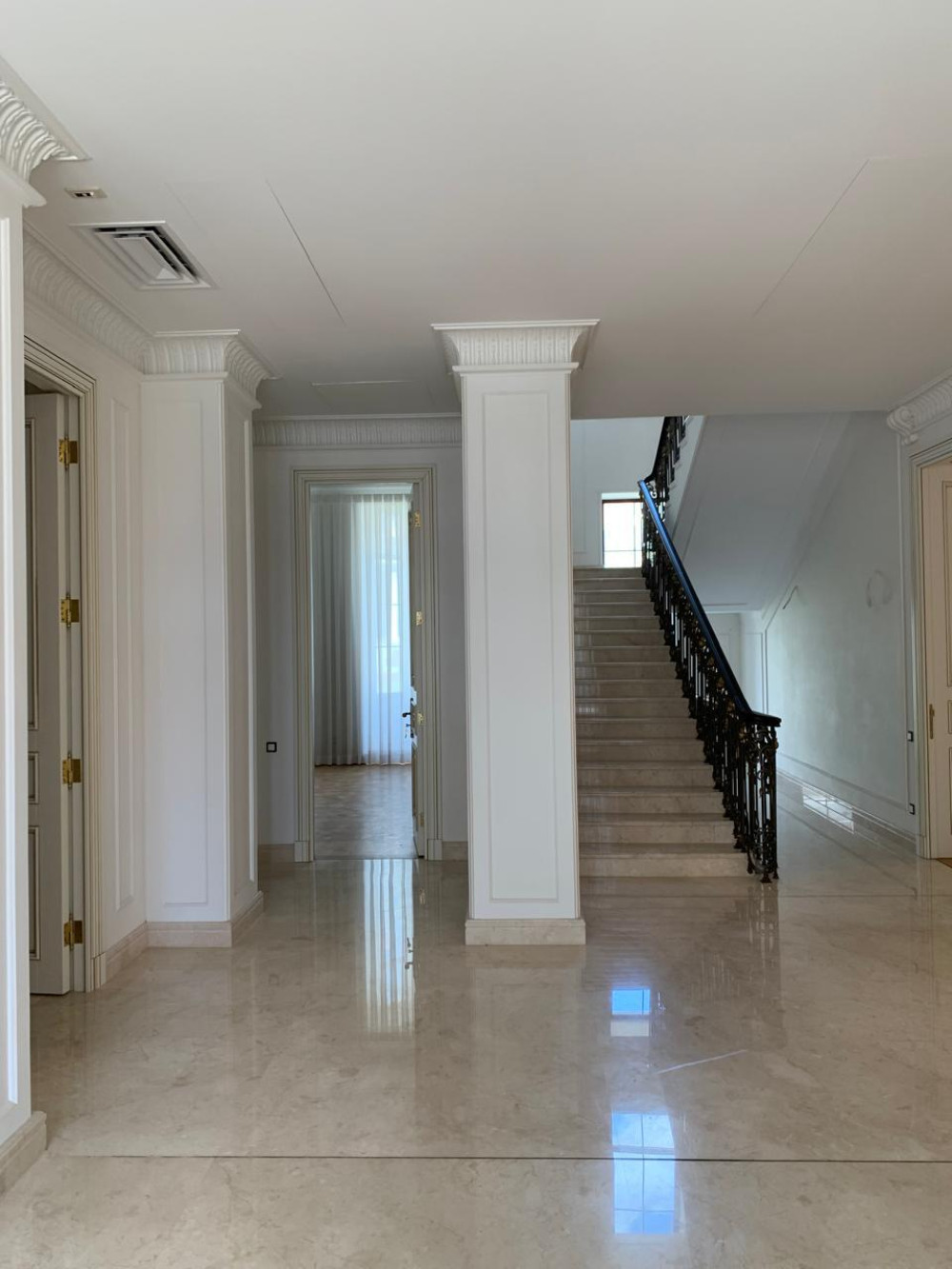 Дом на ул. Французский бульвар, 650 м², 4 000 000$ — FAKTOR