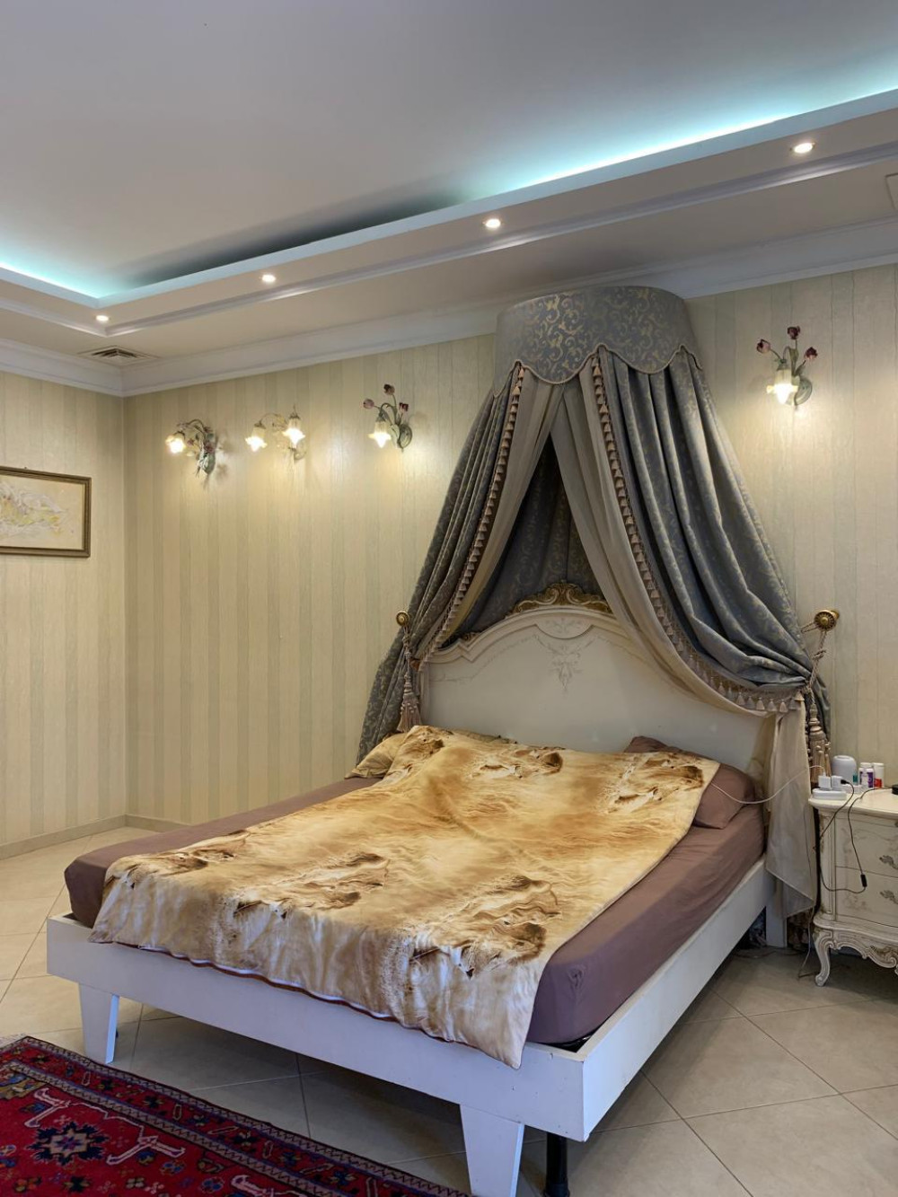 Дом на ул. Куприна, 700 м², 1 800 000$ — FAKTOR