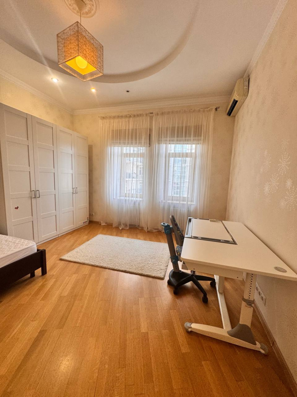 Квартира на вул. Сабанский пер, 197 м², 640 000$ — FAKTOR