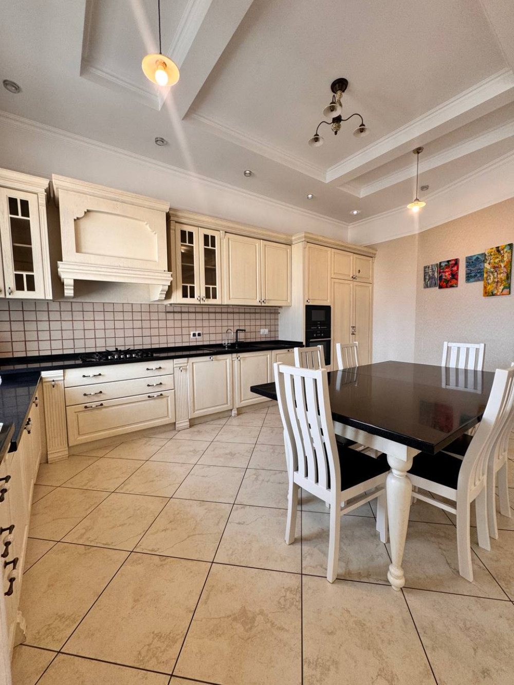 Квартира на вул. Сабанский пер, 197 м², 640 000$ — FAKTOR