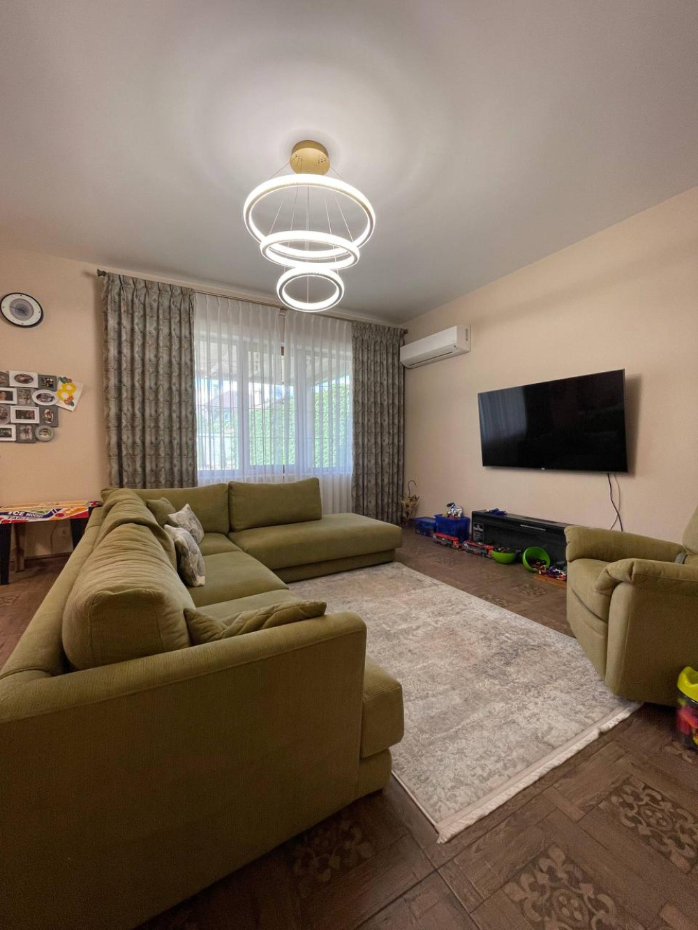 Дом на ул. Береговая, 205 м², 450 000$ — FAKTOR