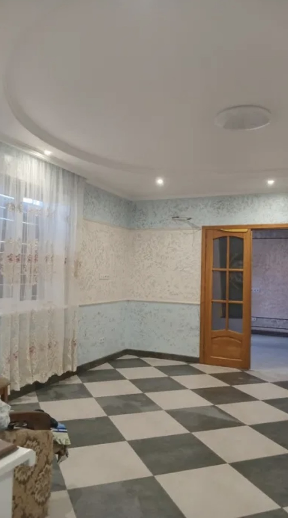 Дом на ул. Харьковская, 170 м², 135 000$ — FAKTOR