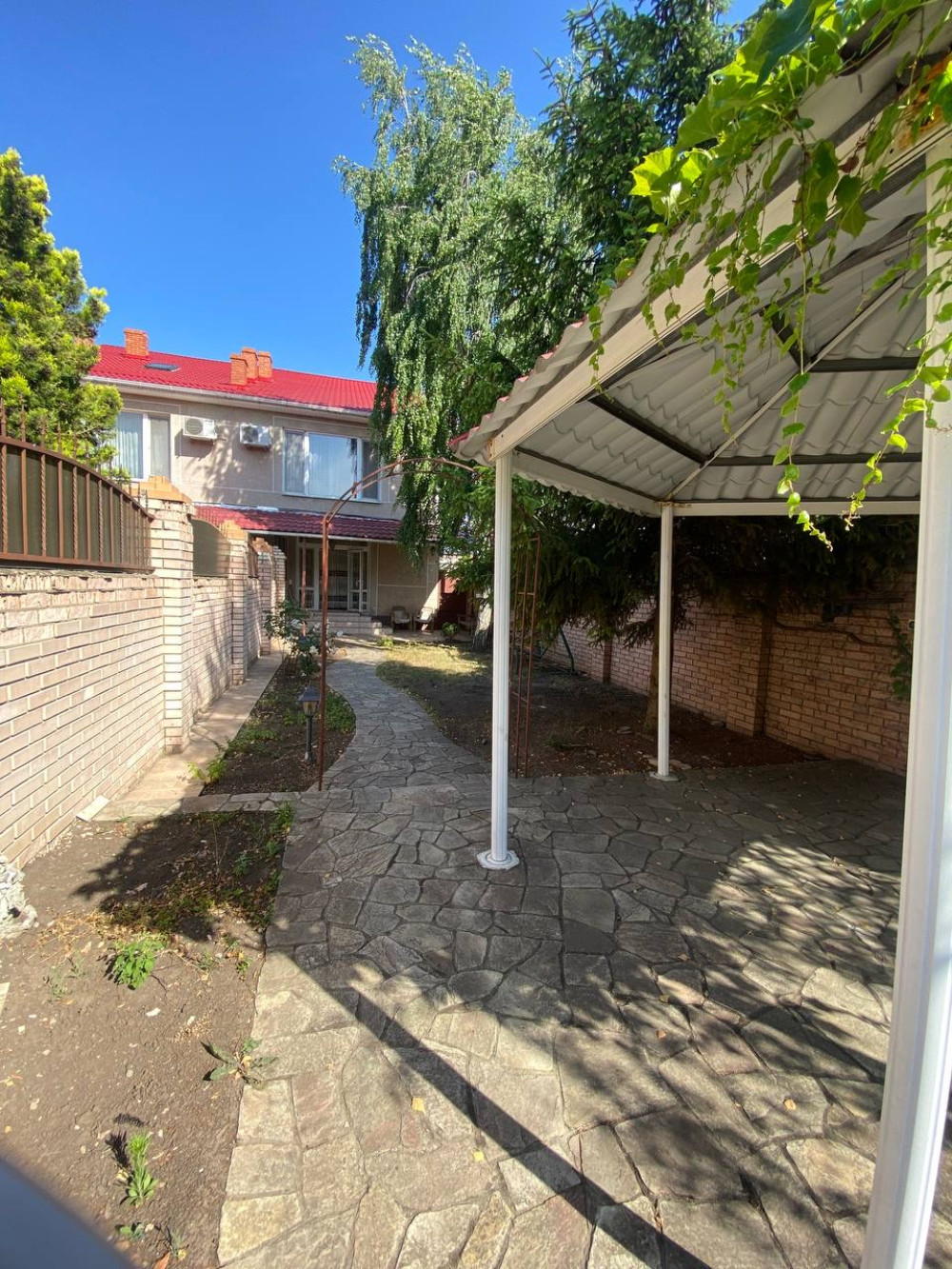 Будинок на вул. Болгарская, 306 м², 170 000$ — FAKTOR