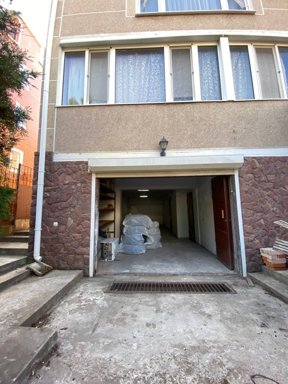Будинок на вул. Болгарская, 306 м², 170 000$ — FAKTOR