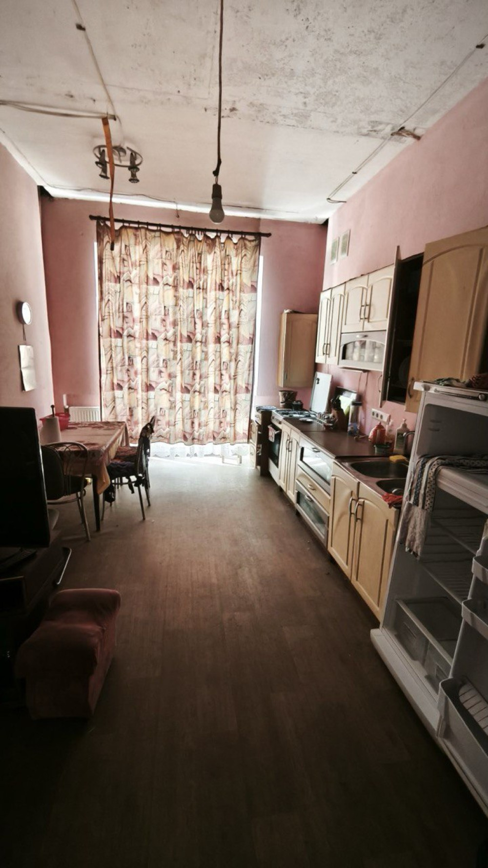 Дом на ул. Долгая, 300 м², 185 000$ — FAKTOR