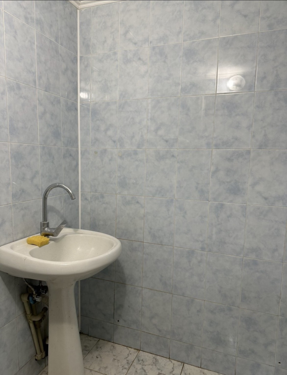 Комерційна нерухомість на вул. Добровольского проспект, 65 м², 45 000$ — FAKTOR